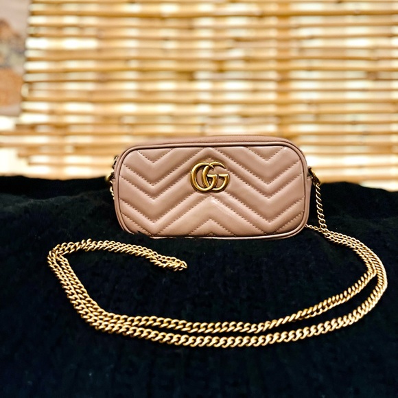 GG Marmont Matelassé Mini Crossbody Bag in Porcelain Rose - Picture 1 of 4